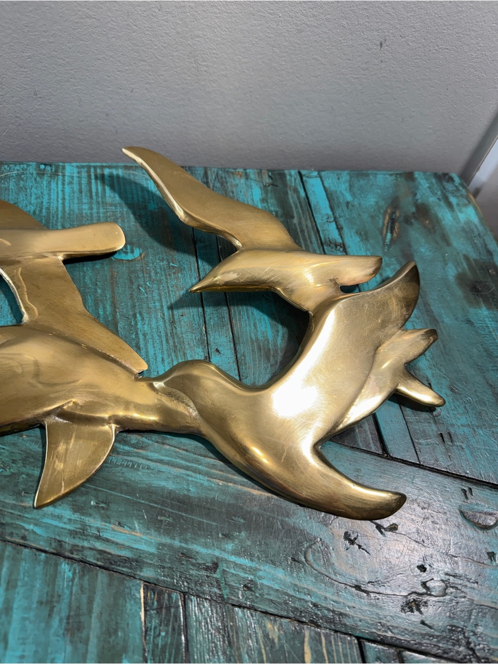 Vintage Mid Century Modern Brass Seagulls in Flight Wall Hanging 24" x 9" - Picture 6 of 16